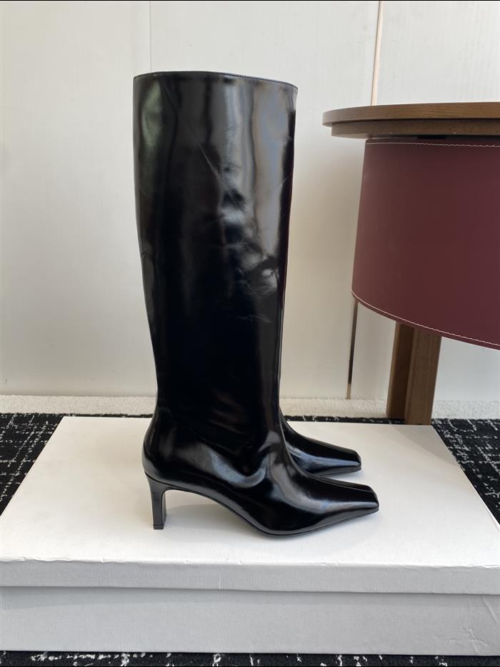 20251128174411450 480